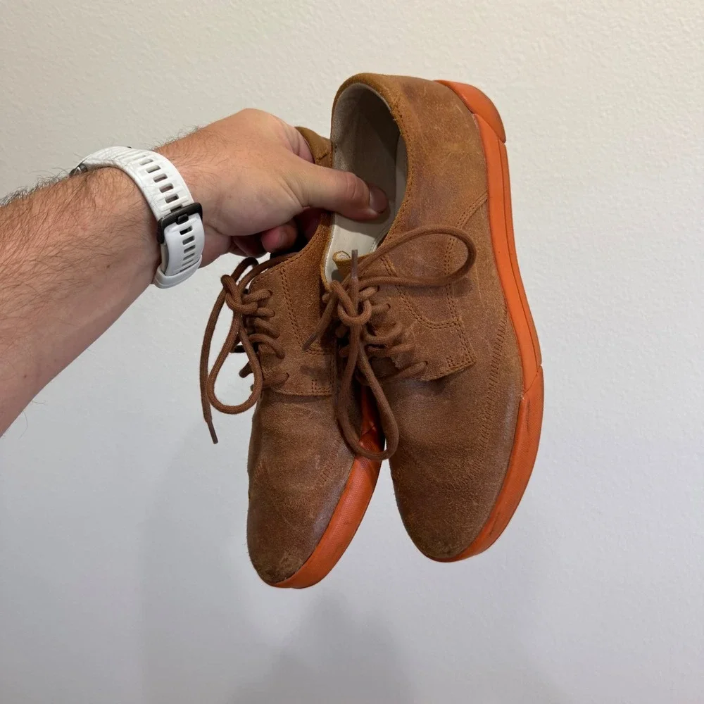 Cole Haan Nike Air Giraldo Wingtip Brown Suede Orange Sole Mens 8.5 M C10043